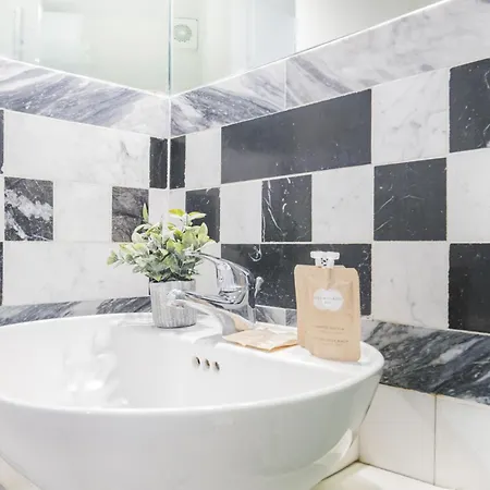 Easylife - Comfort Moderno In Porta Venezia Apartment *